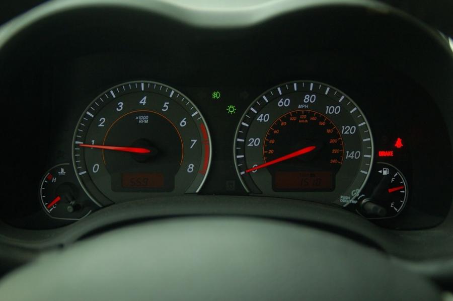  Toyota Corolla XRS 2009 года  (фото 18 из 32)